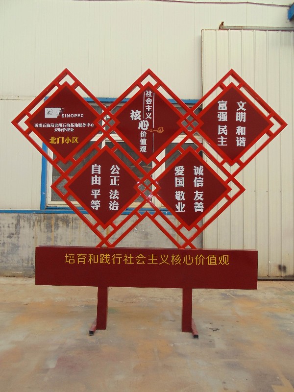 1532563918917662.jpg 1532563918917662.jpg